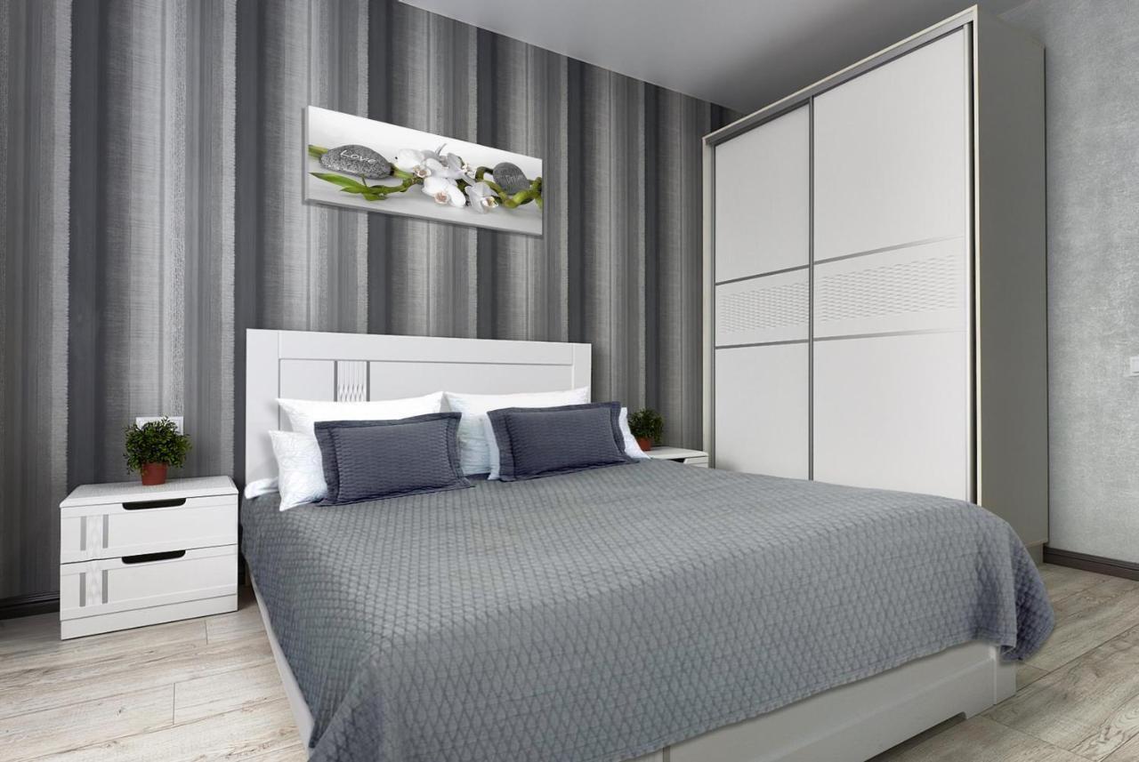 Perfect Apartments M Polytech, Ohmatdet, Parking Kiew Exterior foto